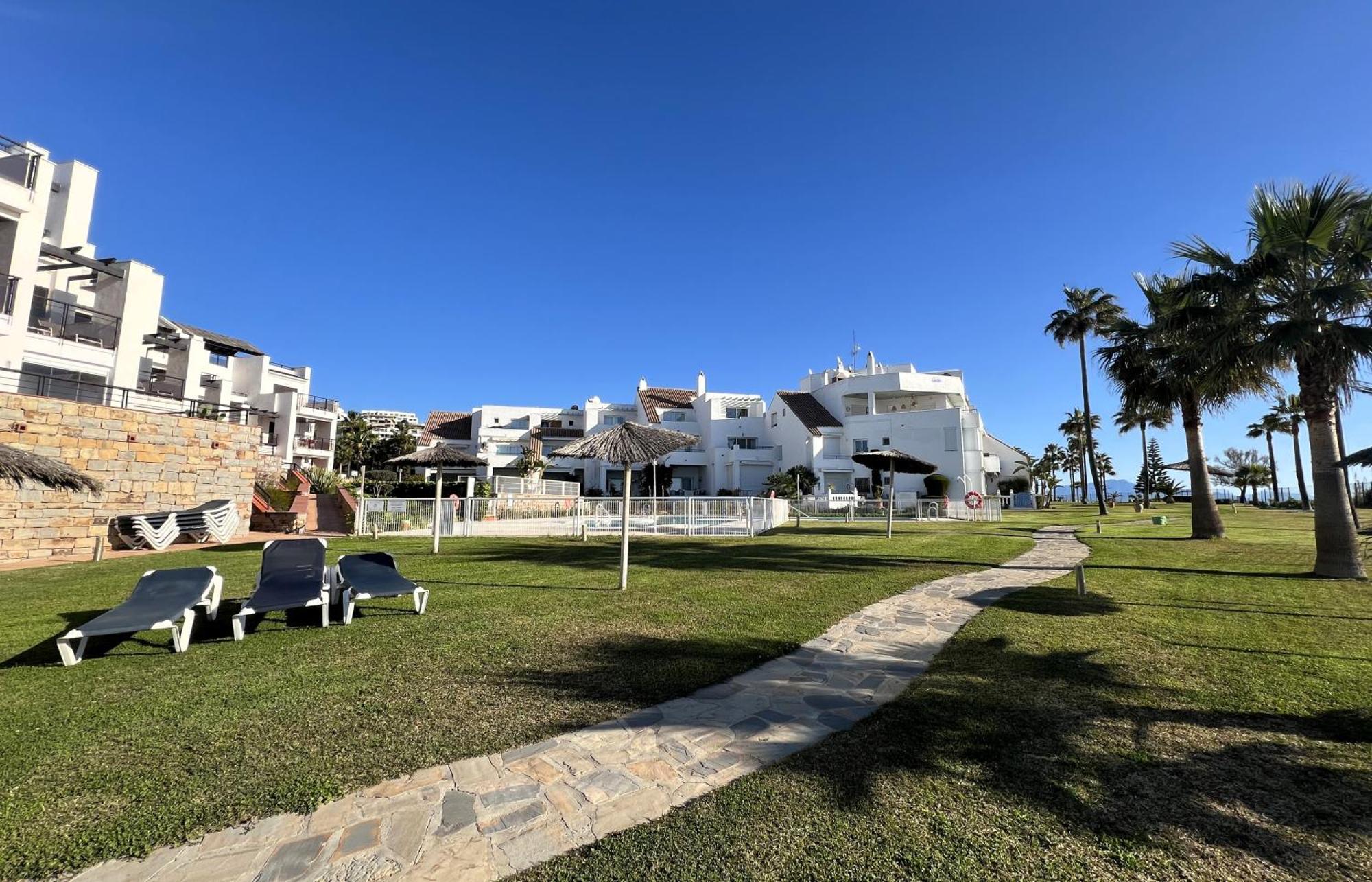 Sunrise Beach Front - Casares Del Mar 外观 照片