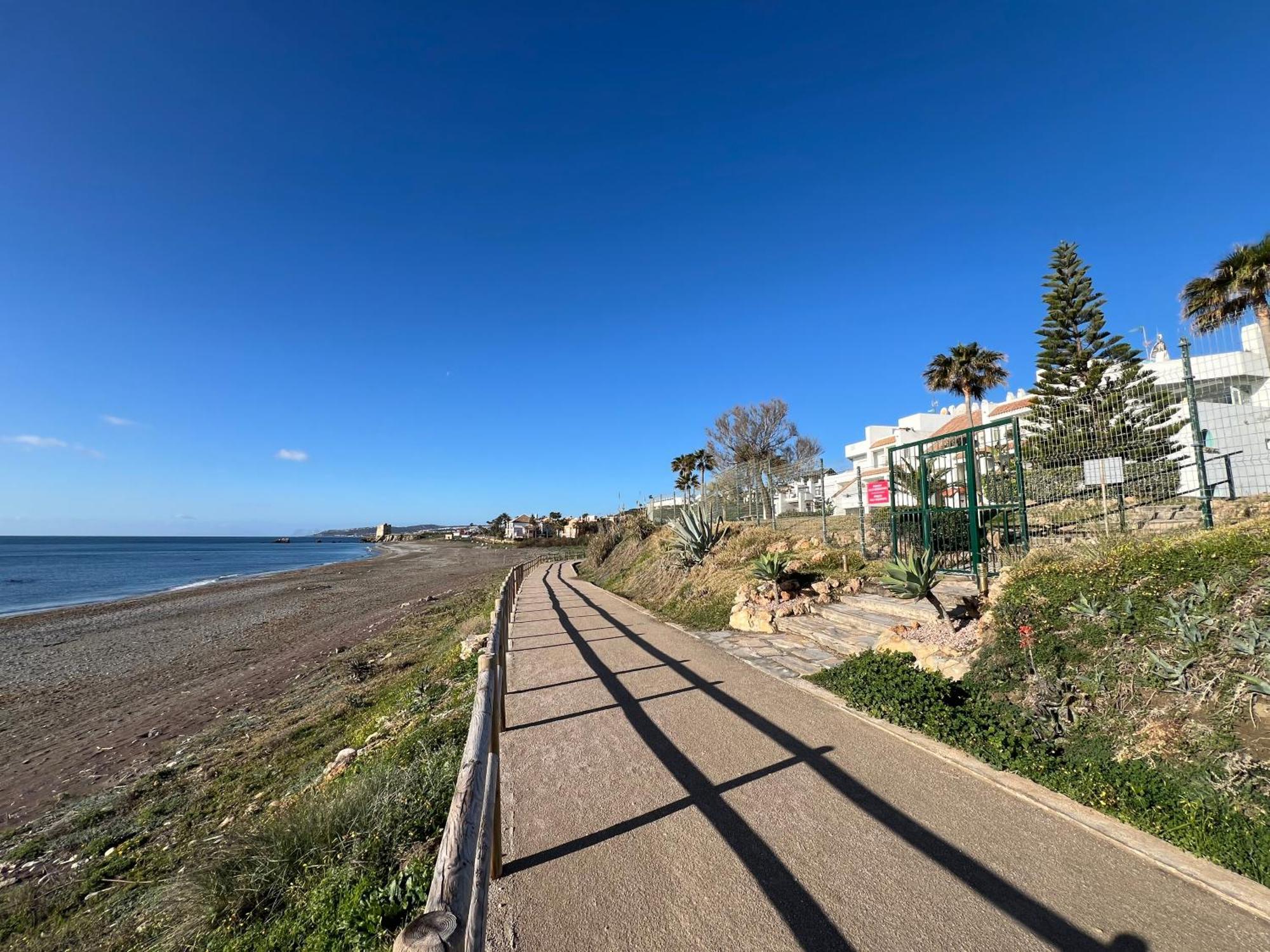 Sunrise Beach Front - Casares Del Mar 外观 照片